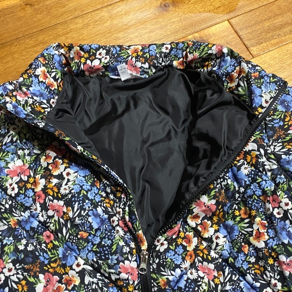 Time and Tru Floral Kids Puffer Jacket - Picture 3 of 11